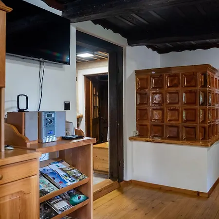 Lodge Pocitniska Hisa Koca Dobnik Lovrenc na Pohorju