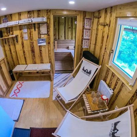 Lodge Pocitniska Hisa Koca Dobnik Lovrenc na Pohorju